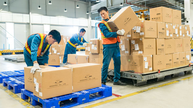 Vận chuyển hàng hoá từ Việt Nam sang Châu Âu
