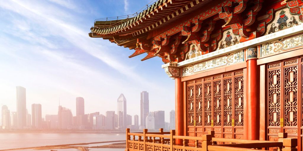 Gửi Hàng Từ Hồ Chí Minh Đi Trung Quốc – Nhanh Chóng, An Toàn & Chi Phí Hợp Lý