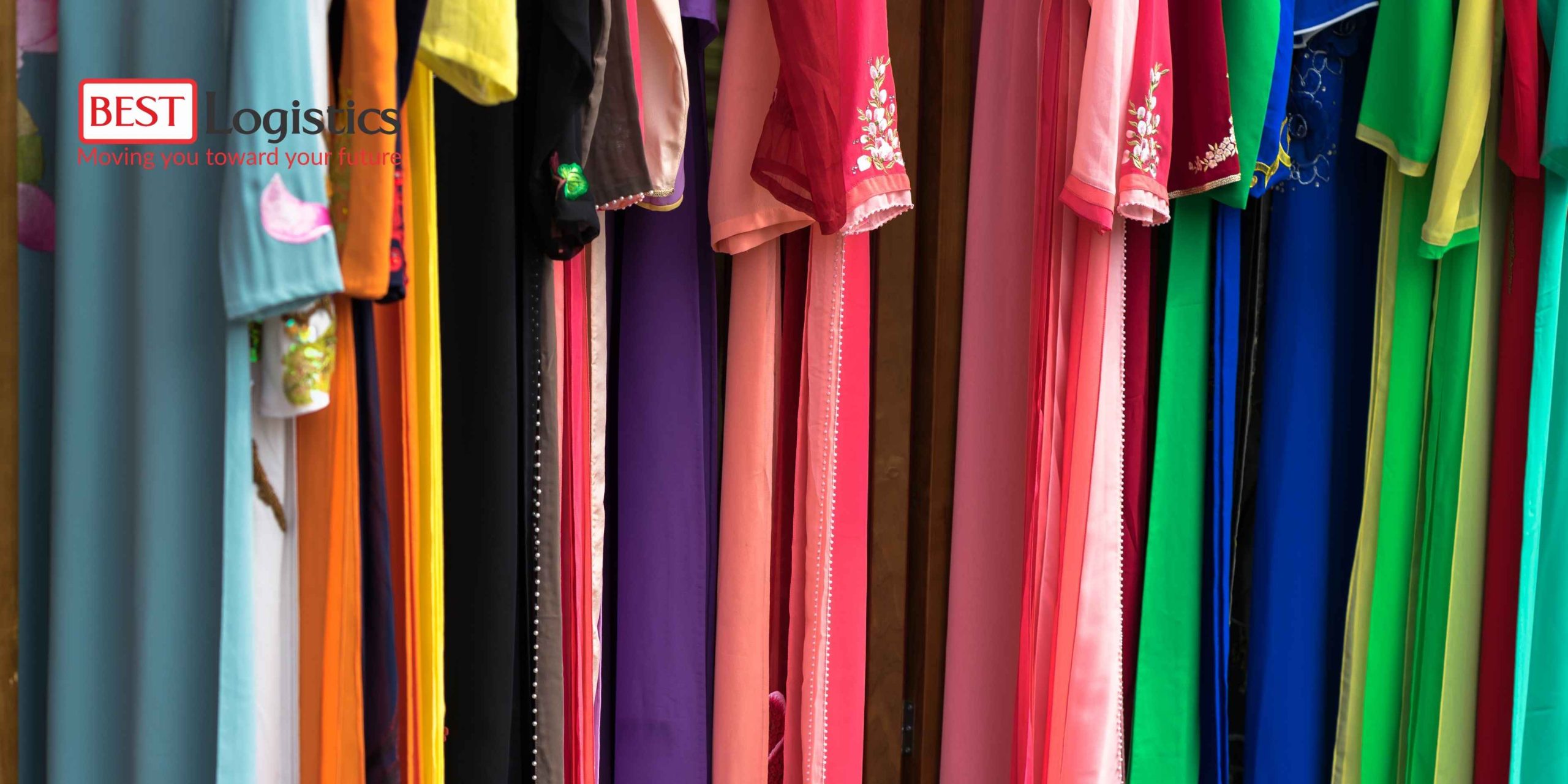 VẬN CHUYỂN ÁO DÀI TẾT ĐI MỸ – GỬI TRỌN YÊU THƯƠNG TỪ VIỆT NAM