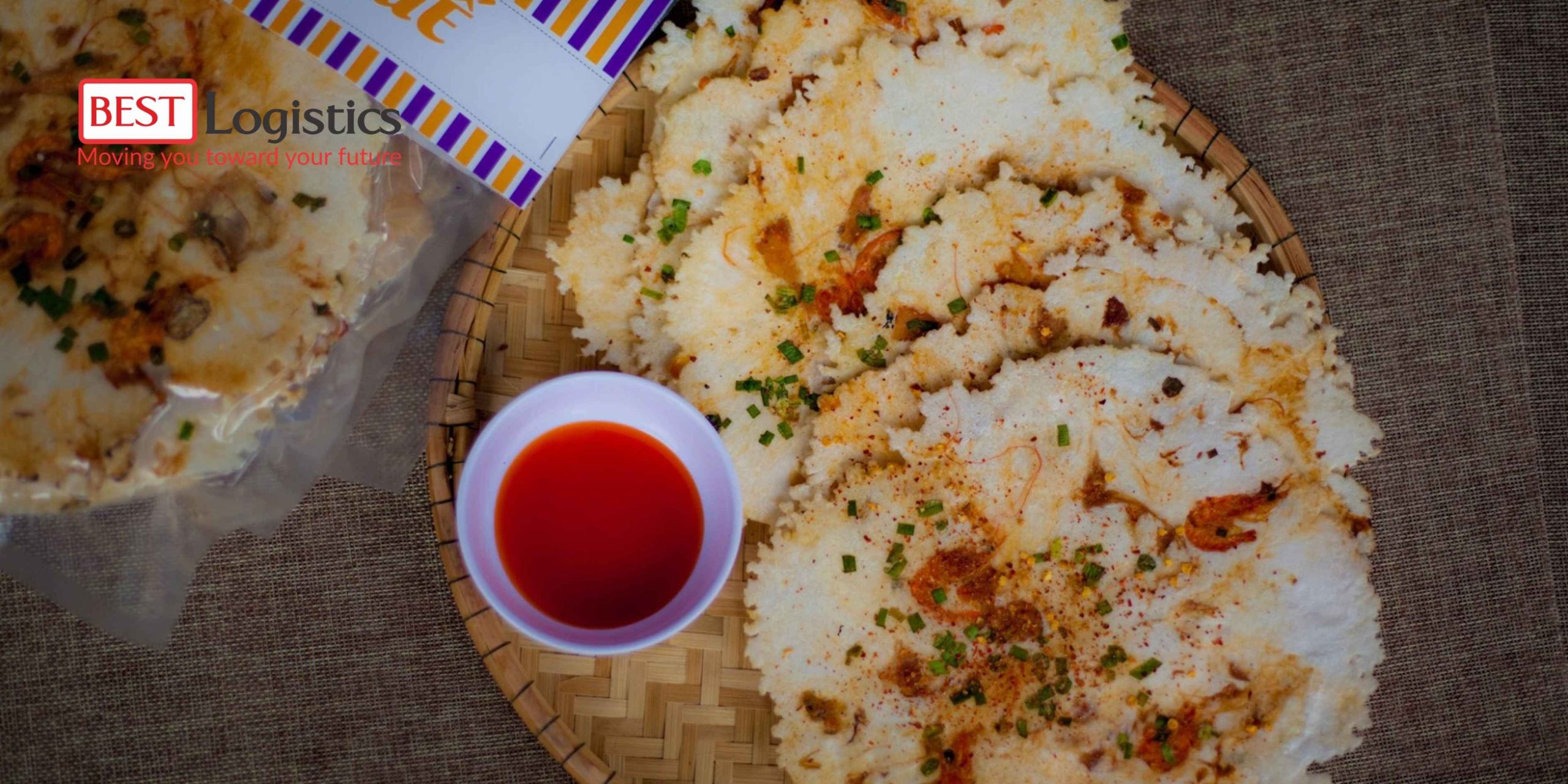 VẬN CHUYỂN BÁNH ÉP HUẾ ĐI TP. HỒ CHÍ MINH – NHANH, AN TOÀN, GIỮ NGUYÊN HƯƠNG VỊ